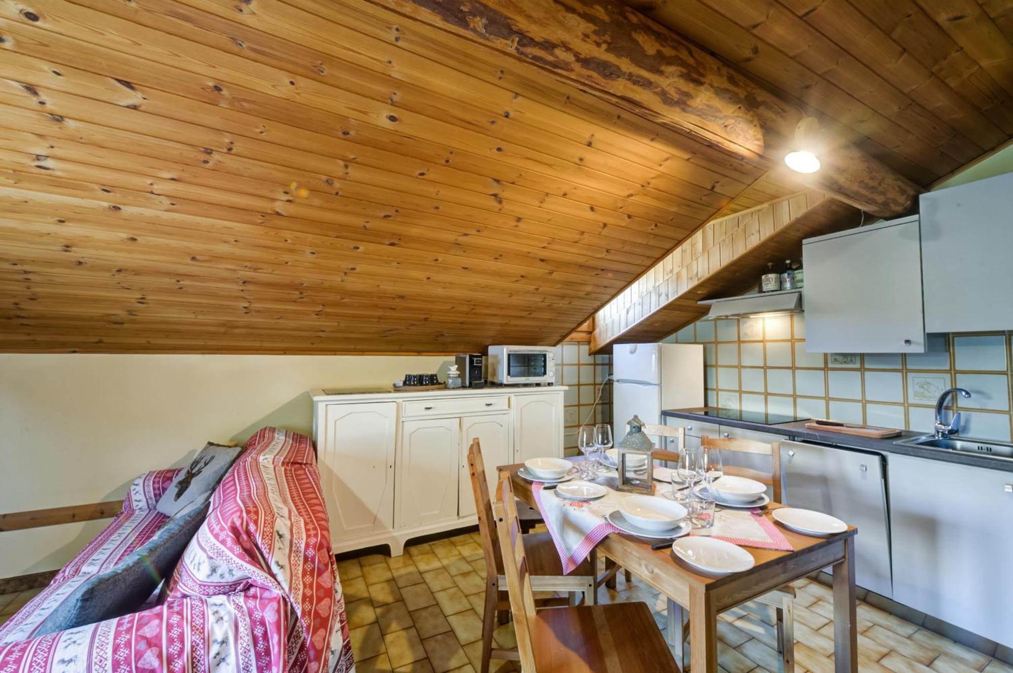Holiday home Maison Zerbion Antagnod - Attic Charm Lounge And Garden Cir 0103 *