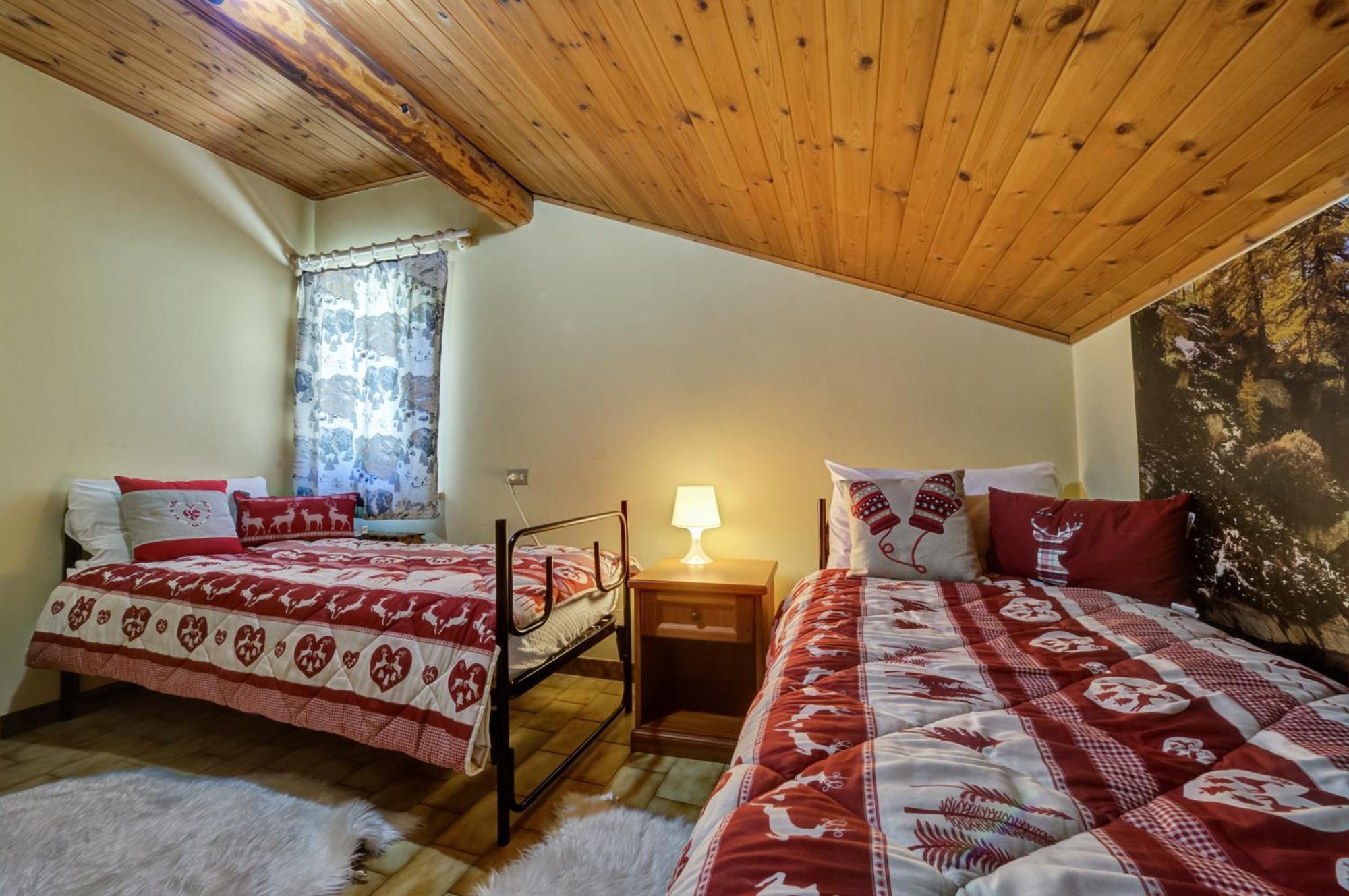 Holiday home Maison Zerbion Antagnod - Attic Charm Lounge And Garden Cir 0103 Champoluc